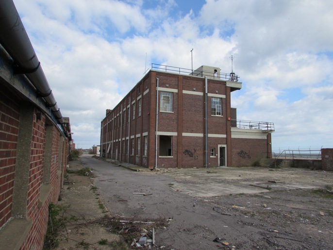 Laboratory/Admin building