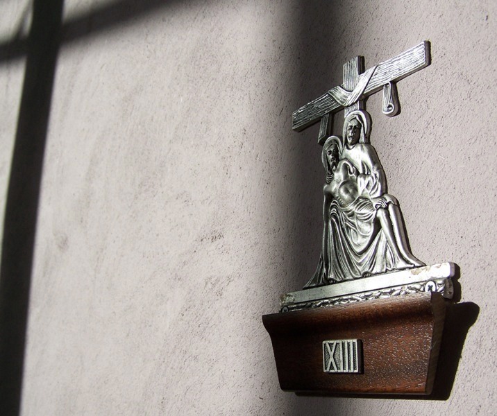 XIII: Jesus is taken down from the cross