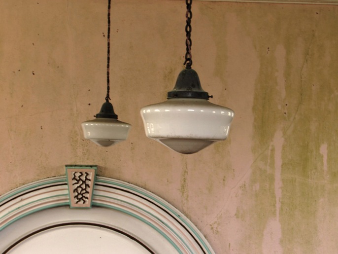 Pendant lights