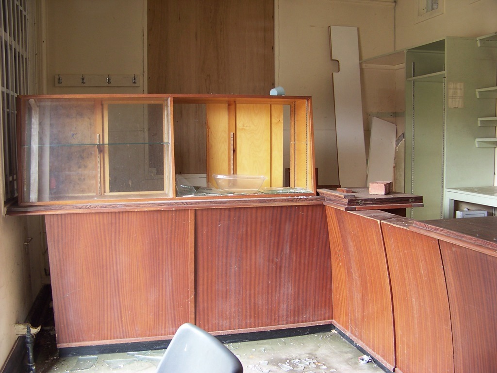 Hospital shop