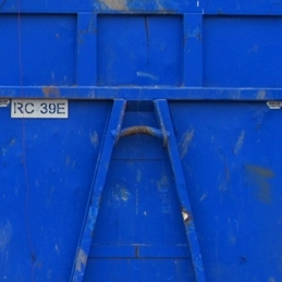 Ward pavillion being demolished (2014)