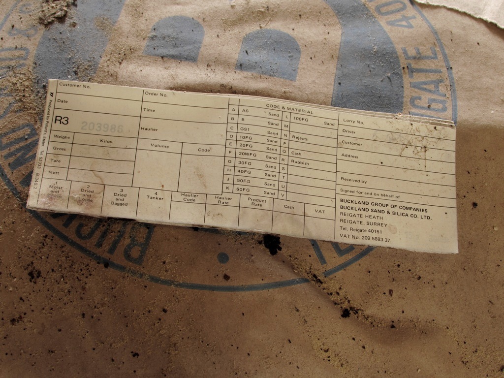 Despatch slip, 2015