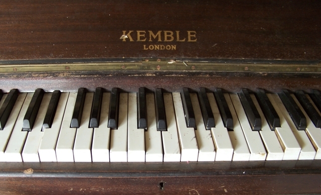 Piano keys